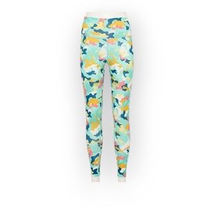 NWT Womens M Champion Absolute Camo Leggings